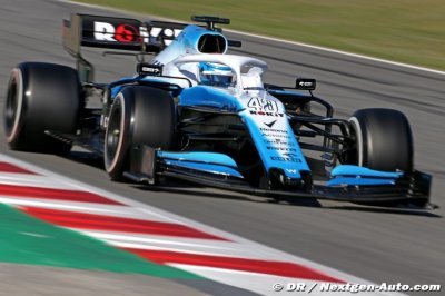 Latifi se prépare pour rouler au Canada et en France