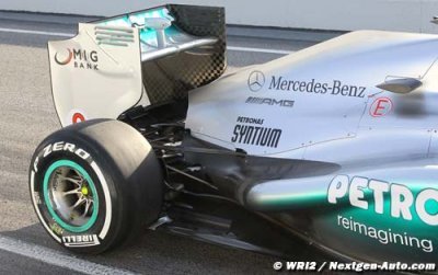 Report - active suspension the key to Mercedes’ speed