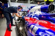 Crash-tests réussis pour la Toro Rosso STR14