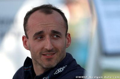 Kubica not ’teacher’ for Williams drivers