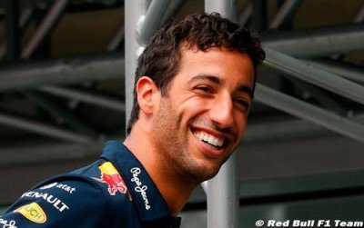 Ricciardo&nbsp;: Piloter pour Ferrari&nbsp;? Cela ferait plaisir à mon père