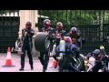 Video - Webber pit stops Red Bull F1 car in London (Clip)