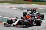 Verstappen dresse une causalité entre la confusion de son arrêt et son manque de rythme