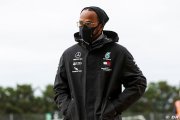 Hamilton had 'several' Ferrari talks