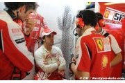 Alonso fait front avec son équipe