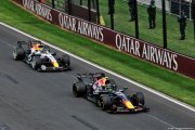 Red Bull prise au piège : pourquoi Verstappen et Hadjar sont partis avec une batterie vide