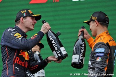 Ricciardo&nbsp;: Il est trop tôt pour comparer Norris à Verstappen ou Hamilton