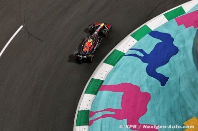 Red Bull has ’fastest F1 car ever’ - Hamilton