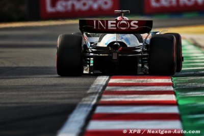Hamilton, privé de DRS, est ravi de la pole pour Mercedes F1