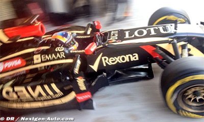 Ocon et Lynn au travail à Abu Dhabi pour Lotus