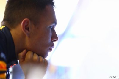 Albon veut se bâtir de ’bonnes fondations’ pour 2020