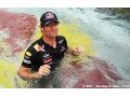 Red Bull 'happy' to keep Webber in 2012 - Horner