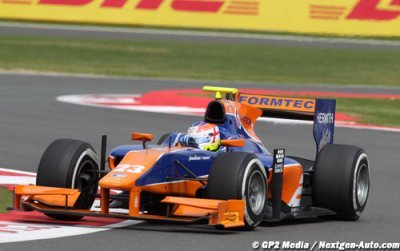 Silverstone, Course 2&nbsp;: Première victoire pour Lancaster
