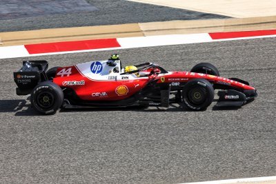 Hamilton allume des F1 ‘ridiculement complexes’ et ‘plus lentes que des F2’