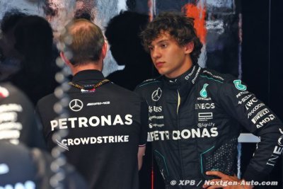 Antonelli&nbsp;: Hamilton est ’gentil’ et ’me parle beaucoup’