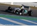 Rosberg's father says Mercedes delay 'a risk'