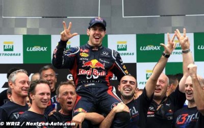 Vettel fier de rejoindre Fangio et Schumacher