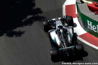 Mercedes takes blame for headrest incident