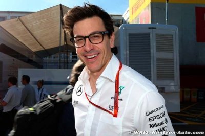 Wolff denies eyeing Ecclestone’s job