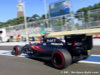 Ron Dennis&nbsp;: Pas de décision sur le duo McLaren avant septembre