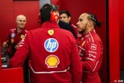 Hamilton apprend la nuit des centaines de termes techniques pour Ferrari