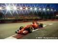Vettel takes Singapore pole as Mercedes slump