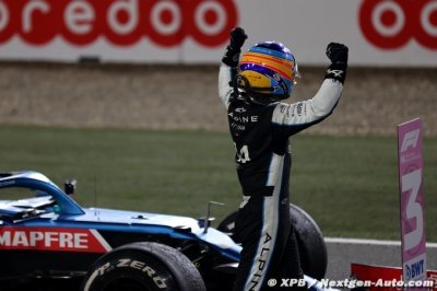 Alonso est de retour sur le podium&nbsp;: ’J’ai attendu très longtemps’