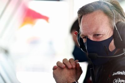 Horner pense que Mercedes F1 a déstabilisé Hamilton en essayant 3 runs en Q3
