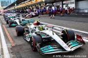 'Bruised' Hamilton will not miss Canadian GP
