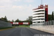 Authorities ban spectators from Imola