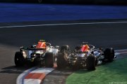 Officiel : Verstappen et Lawson pénalisés d'une place sur la grille au Mexique