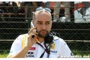 Renault eyes Raikkonen but also Petrov's sponsors