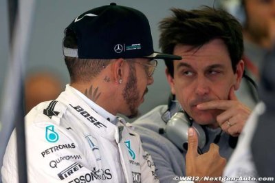 Mercedes shakes up drivers’ F1 garage crews