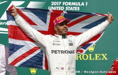 Stewart ne pense pas que Hamilton devrait être fait chevalier tout de suite