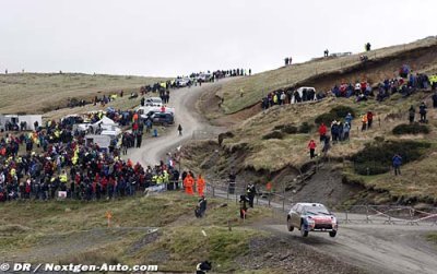 Loeb leads - just - after epic battle in Wales