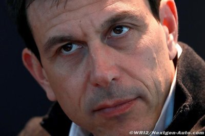 Wolff veut éviter au maximum de développer deux moteurs simultanément