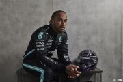 Hamilton et Bottas heureux de venir enfin à l'usine pour voir la W12