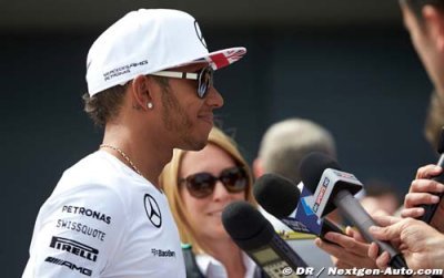 Stewart&nbsp;: Hamilton devrait utiliser sa tête