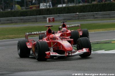 ‘Il ne m’a jamais offert son aide’&nbsp;: Barrichello revient sur sa relation avec Schumacher