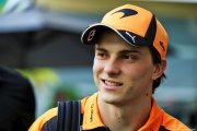 Piastri ne croit pas pouvoir défier encore Mercedes F1 avec les évolutions de McLaren
