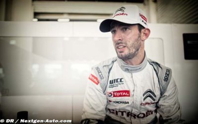 Hungaroring, Libres 1&nbsp;: Lopez domine sous la pluie, Loeb se crashe