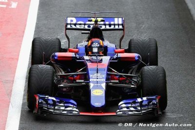 Sainz ‘sûr’ de rester chez Toro Rosso, même en 2018