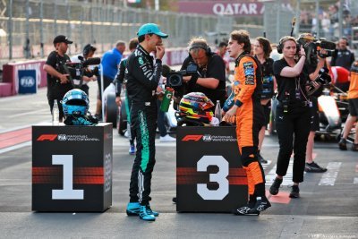 Russell ne s’attend pas à dominer en course, Leclerc et Piastri veulent se rapprocher