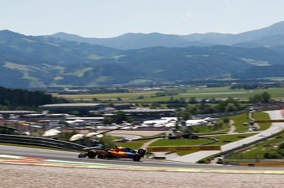 Sainz&nbsp;: Mon samedi sera ennuyeux, mon dimanche amusant dans la McLaren