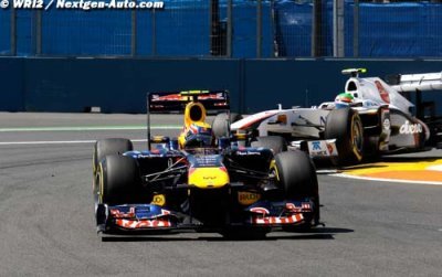 Red Bull powers ahead despite engine mapping clampdown