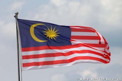 Malaysia should back drivers, not race - minister