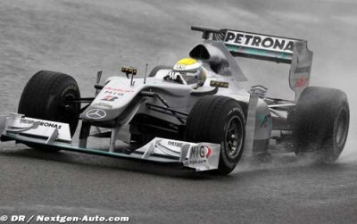 Team reaction after qualifying in Sepang (part 1)