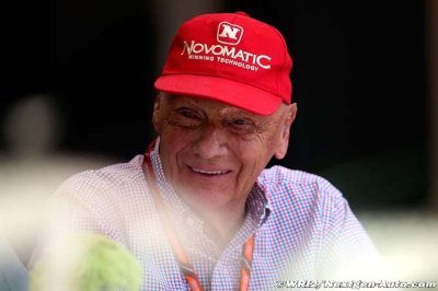 Lauda&nbsp;: Vettel a été malchanceux, mais Mercedes avait la meilleure voiture