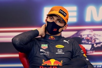 Verstappen&nbsp;: Hamilton n’a ‘jamais eu à se battre pour le titre F1 ces dernières années’
