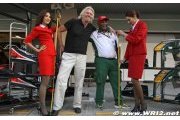 Branson jouera à l'hôtesse de l'air le 1er mai